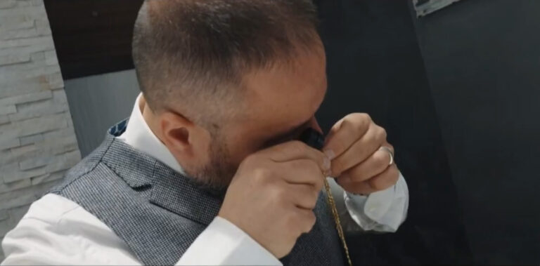 Mustafa Naci Duran bei der Gold inspektion